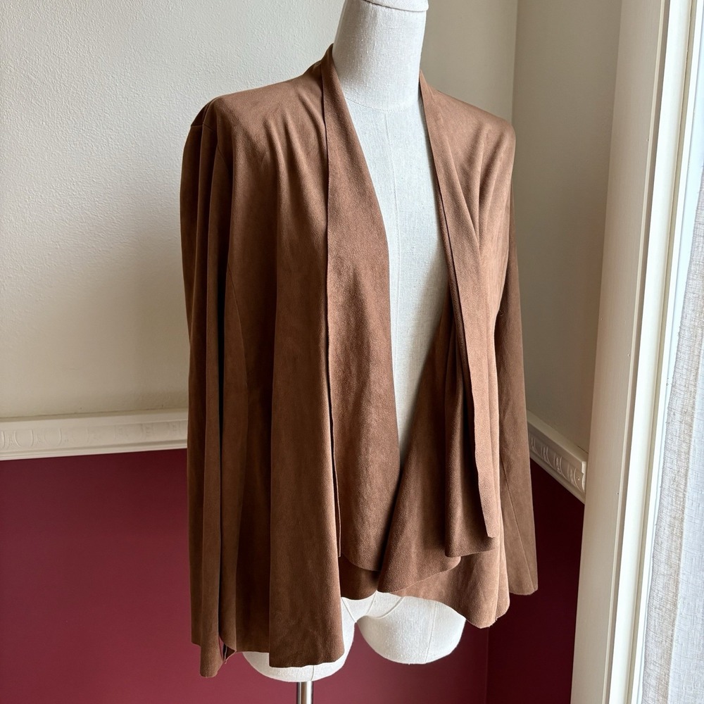 Live A Little faux suede open drape front‎ jacket - Picture 3 of 12